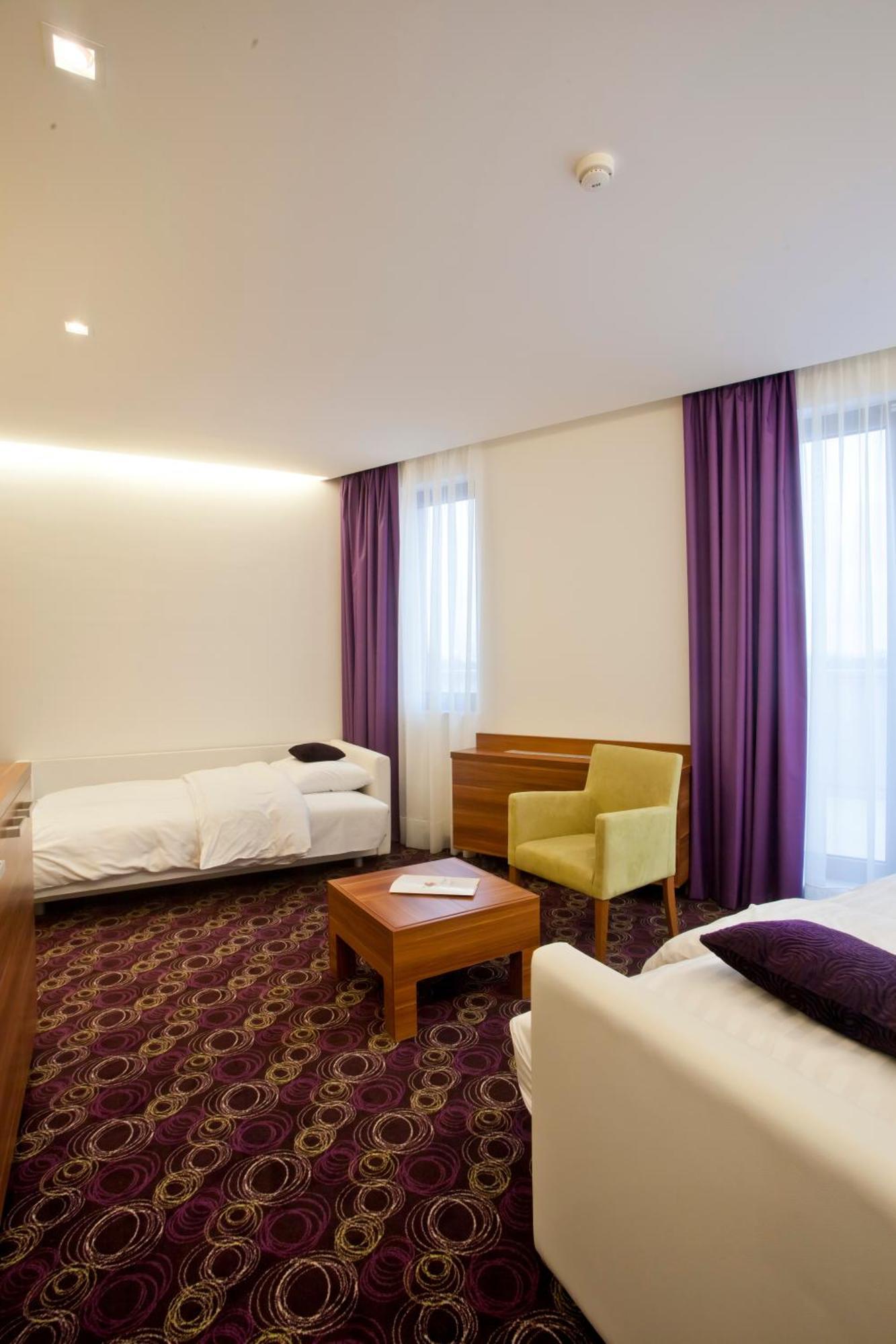 Hotel Sport Ivanić-Grad Extérieur photo