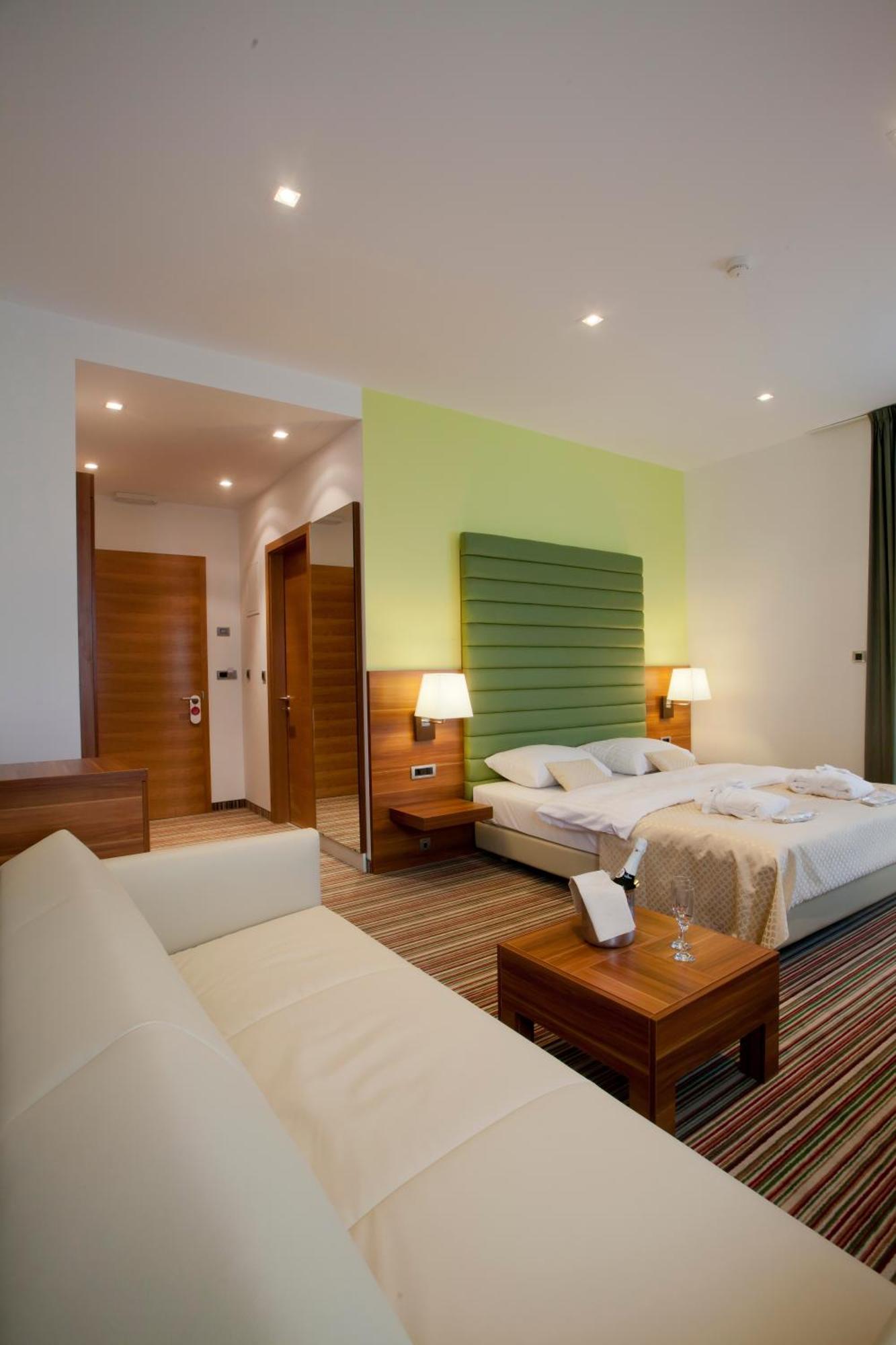 Hotel Sport Ivanić-Grad Extérieur photo
