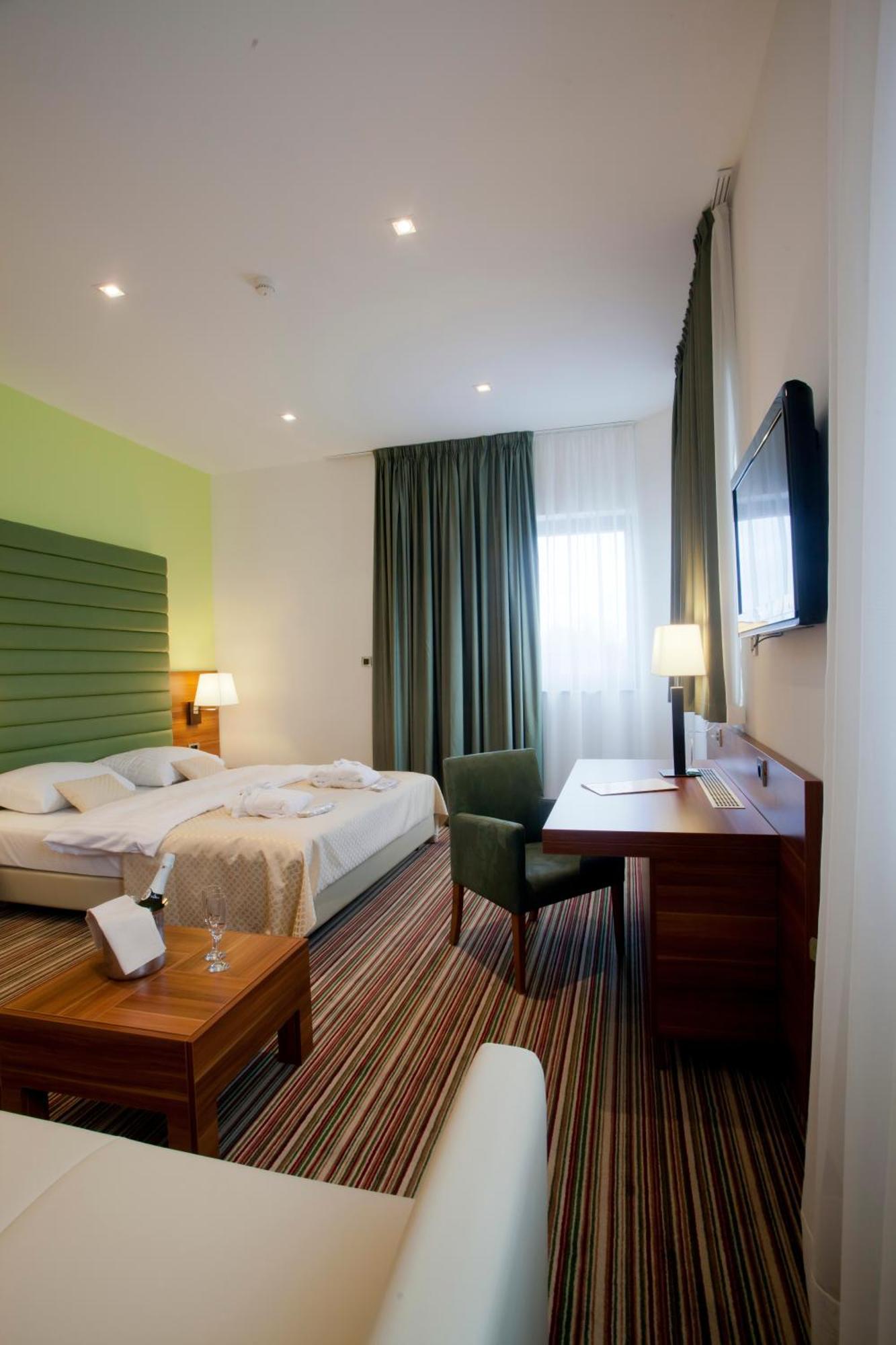 Hotel Sport Ivanić-Grad Extérieur photo