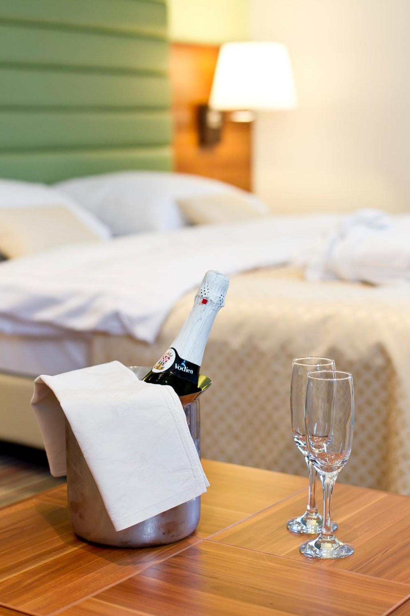 Hotel Sport Ivanić-Grad Extérieur photo