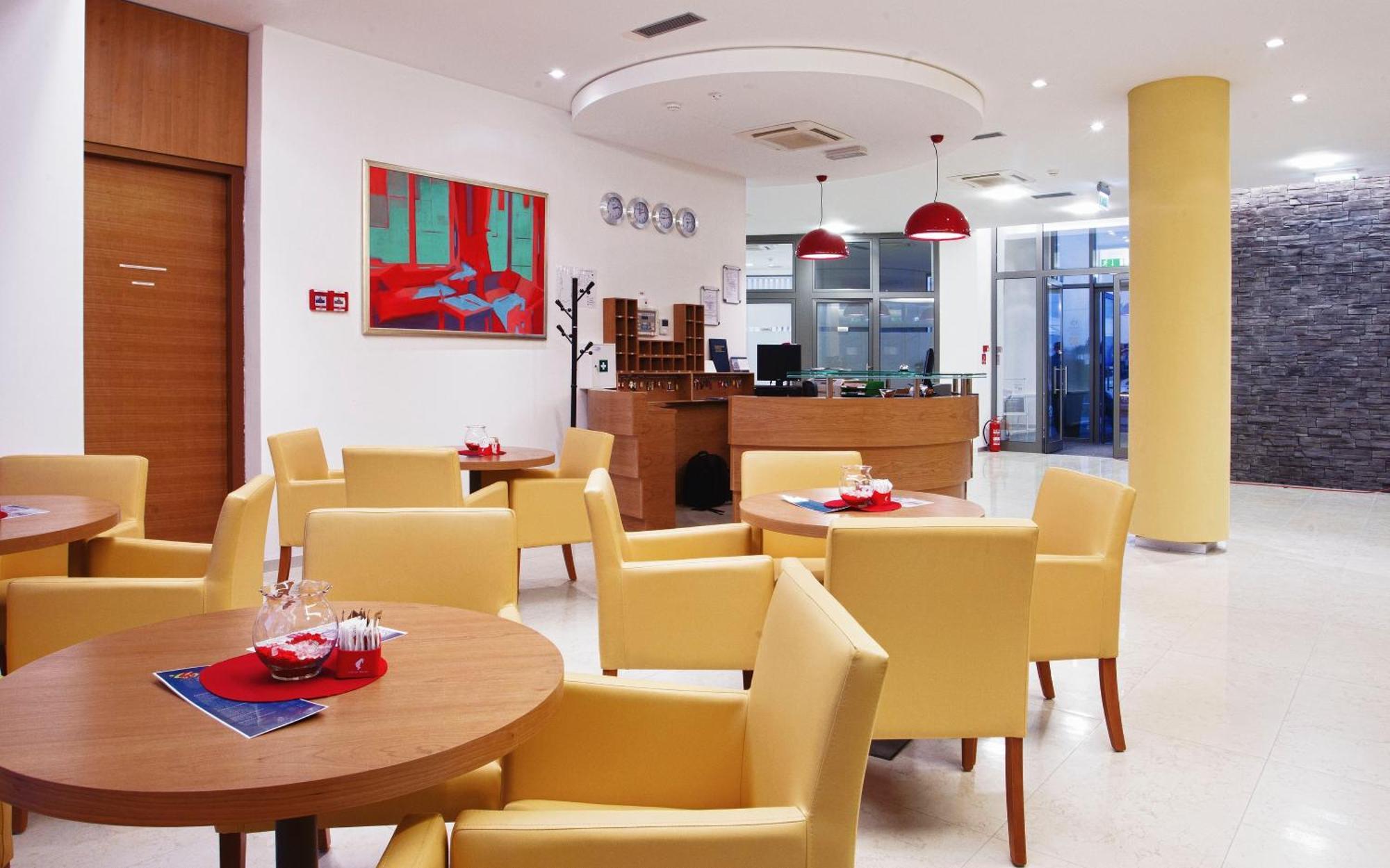 Hotel Sport Ivanić-Grad Extérieur photo