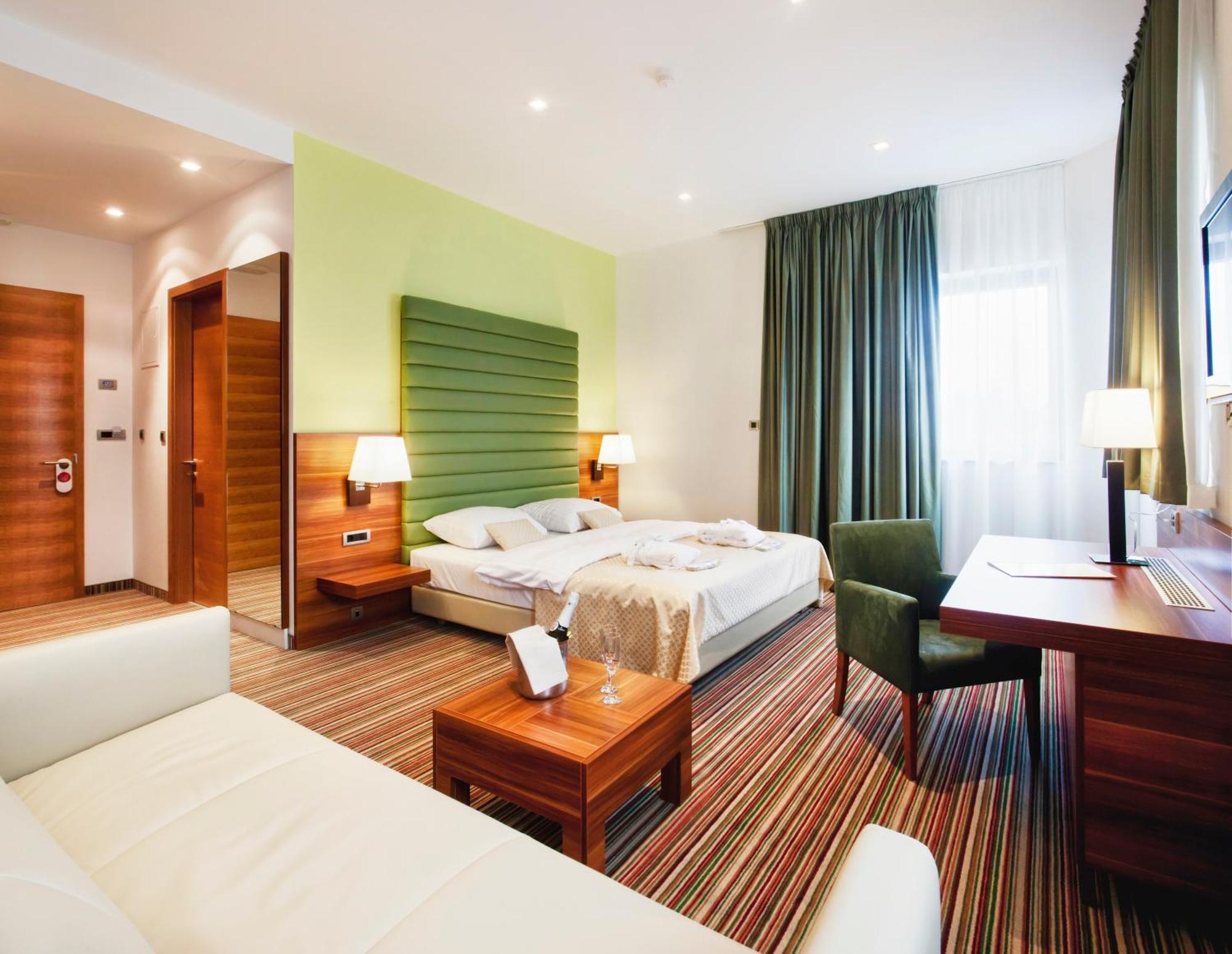 Hotel Sport Ivanić-Grad Extérieur photo