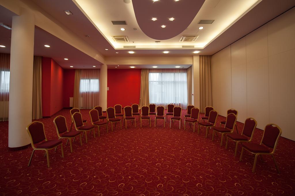 Hotel Sport Ivanić-Grad Extérieur photo